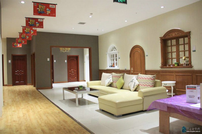 專賣(mài)店展示